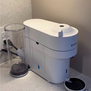 Vertuo Pop+ Blue Bottle Machine Brand New (Limited Edition)